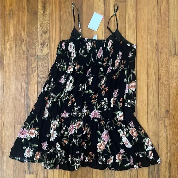 NWT Floral Black Dress - Picture 4 of 4